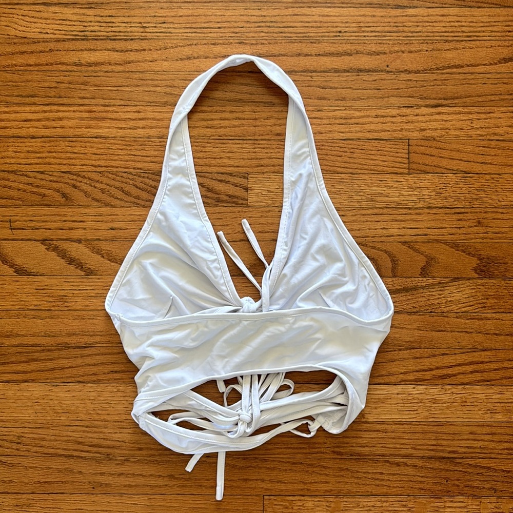 I am Gia lace up halter top - Picture 4 of 4